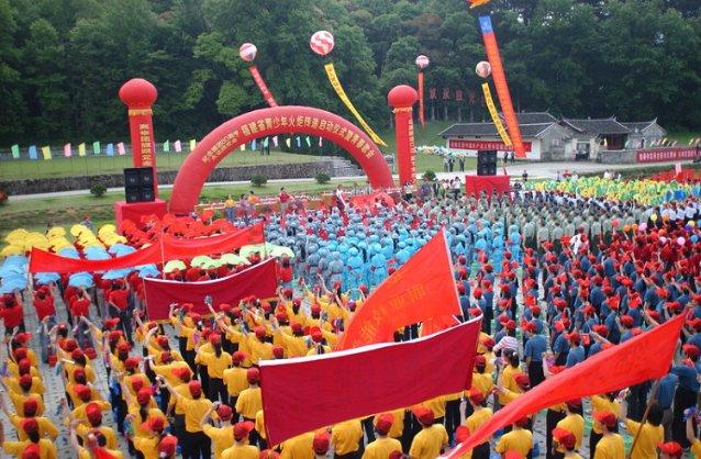 南宁市2024年“春风行动”启动仪式暨“就业援助月”专场招聘会举办
